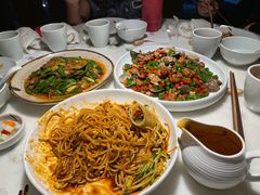 -初蓉丨遇见新川菜(亲贤街荣耀店)
