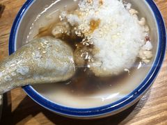 -野山舂·贵州现舂酸汤火锅(鸿通城店)