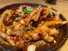 糯叽叽香辣鸡爪-乐乐大排档·30年老字号(浙江路店)