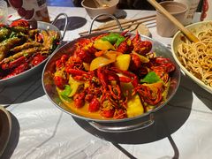 -巴厘龙虾·榜首油焖大虾(音乐学院·沿江酒馆店)
