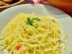 -韵味湘肴·小炒黄牛肉(五一广场美食地标店)