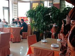 -凤百年大骨鸡饭庄