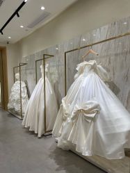 -南京宝娜嫁衣婚纱礼服馆(中央路店)