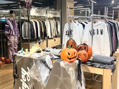 -THE BOX朝外年轻力中心