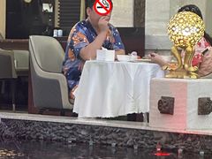 -碧中海汤泉汗蒸酒店