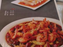 -鑫巴蜀小镇 · 水煮鱼专研店(玉桥店)