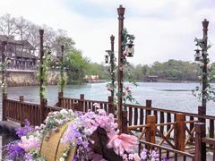 -茅山东方盐湖城景区