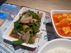 -老乡鸡(上海白玉兰广场店)