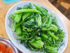 蒜蓉炒青菜-花悦农庄 | 烧鸡·竹筒饭(沙迳高沙温泉香溪堡店)