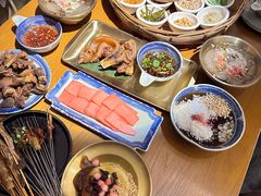 -包整·丝娃娃(一览甲秀楼风景店)