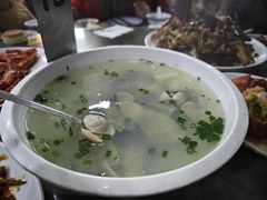 -四川小胡子海鲜(丁村万人海鲜广场店)