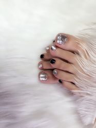 -Pink You美甲洗眉纹绣定制中心