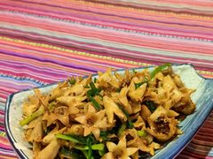 炒石榴花-香巴拉云南餐厅(华莱坞店)