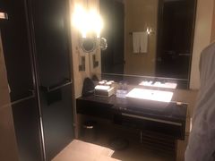 -广州天河希尔顿酒店