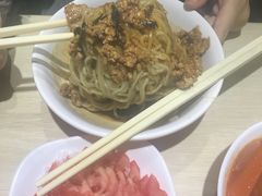 -老妈食光小馆(国权路店)