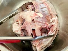 江团鱼-姚记抚仙湖石锅鱼庄