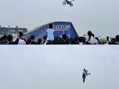 -泰达航母主题公园