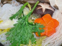 豆腐蔬菜煲-松子料理(亮马桥店)