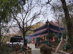 -灵岩山风景区