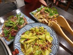 拍黄瓜-燚店·铁板鱼蛙·烤肉·烤串(北新桥店)