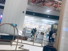 -奈雪的茶(市百一店)