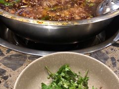 -肖肖酸萝卜鱼火锅(总店)