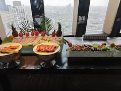 -唐拉雅秀酒店-西锦汇空中BBQ·思创餐厅
