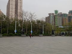 -英雄广场