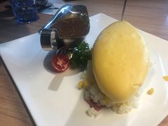 -必胜客(WOW中心城店)