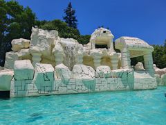 -太阳岛沙滩泳场水上乐园