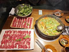-贵厨酸汤牛肉(花果园国际中心店)