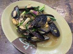 姜葱炒青口-贞姨美食·老字号海鲜大排档