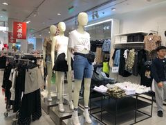 -H&M(天一广场店)
