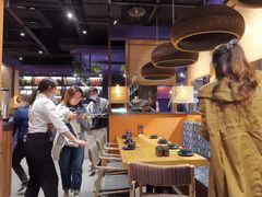 大堂-麦麦山云南菜(复地活力城店)