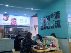 大堂-屋头串串(龙潭寺店)