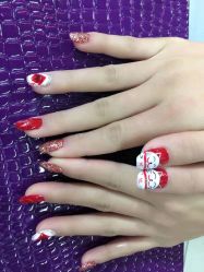 -小红楼美甲美容中心