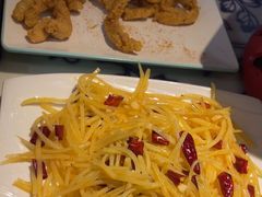 -卢大鲜鱼头捞饭(美利广场店)