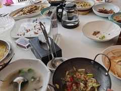 -梅花香里大酒店(郁金香路店)