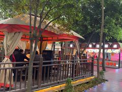 -二荆条·蜀鲜汇城市森林火锅