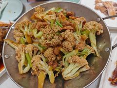 -梅利汴京烤鸭•开封豫菜地标店(东大街店)
