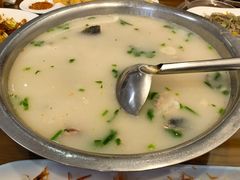 -雪湖煜辰鱼头老店(雪野湖店)