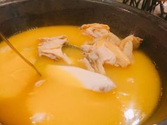 -鲜入围煮花胶鸡海鲜火锅