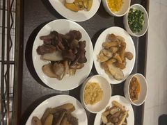 -天宜隆蘑菇宴火锅(石景山旗舰店)