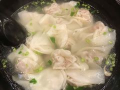 不野的馄饨-红尘酒肉小馆