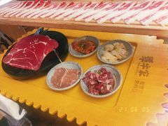 -犟牛家·榴莲烤肉(五棵松店)