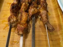 -乡村馕坑肉·烧烤·新疆菜·本地人更爱吃(阿勒泰首店)