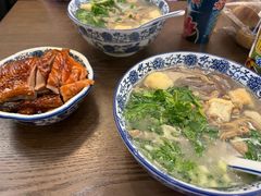-小潘记鸭血粉丝汤