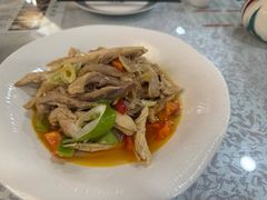 -汗腾格里·风味餐厅(新疆驻京办店)