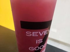 杨梅甘露冰冰茶-7分甜(武林银泰店)