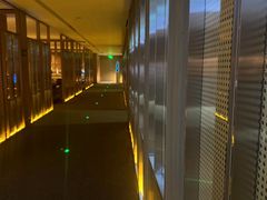 -涨巢·潮玩水疗局